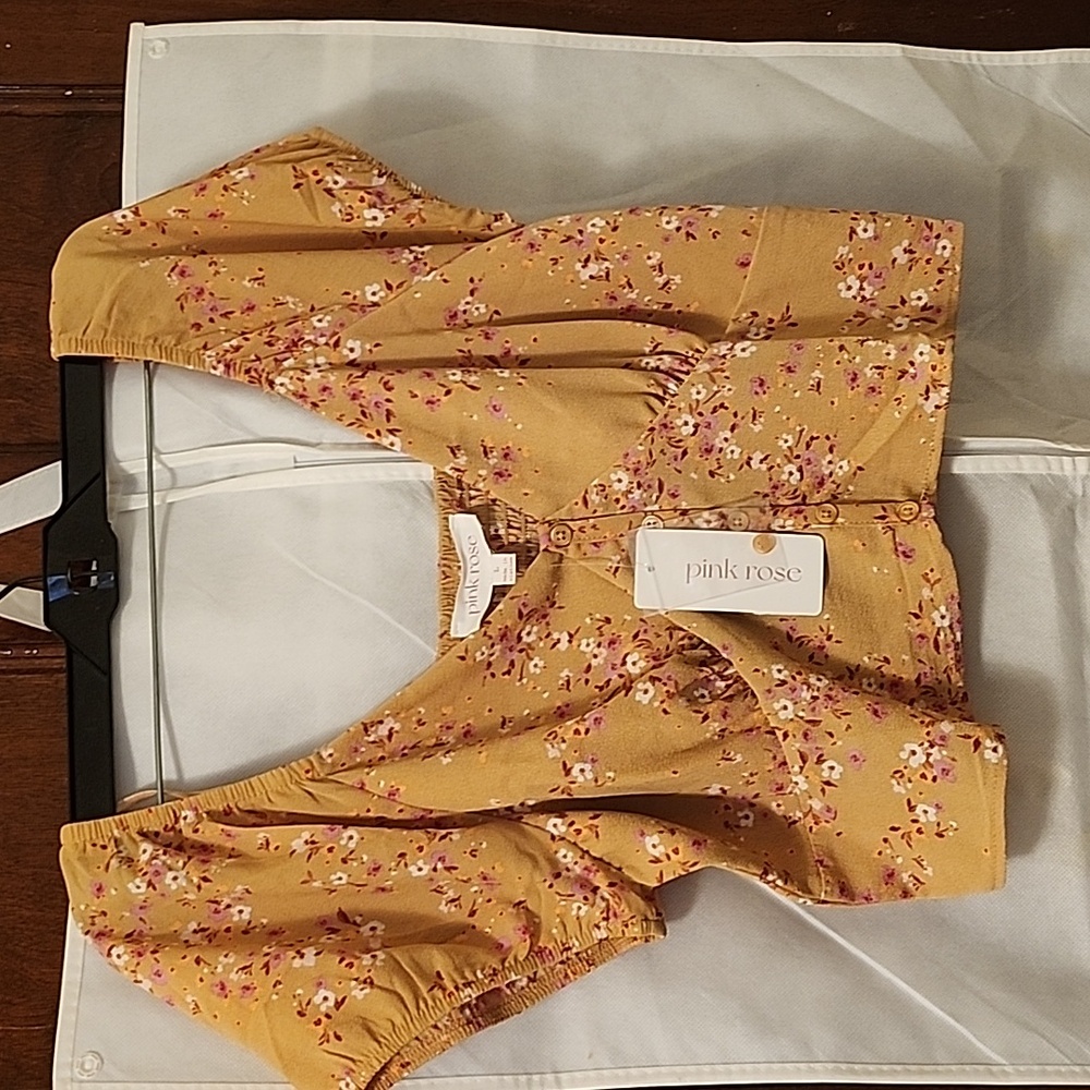 Blouse top